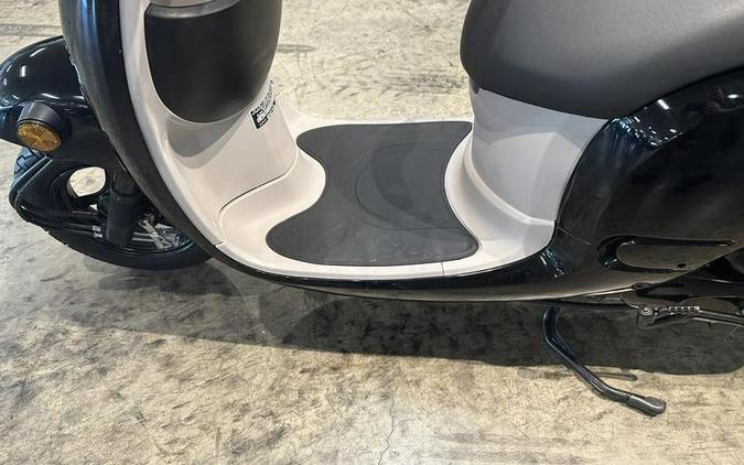2013 Honda® Metropolitan