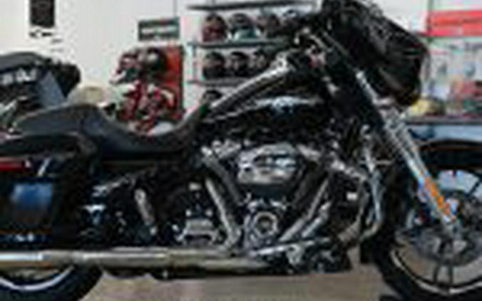 2017 Harley Davidson Street Glide