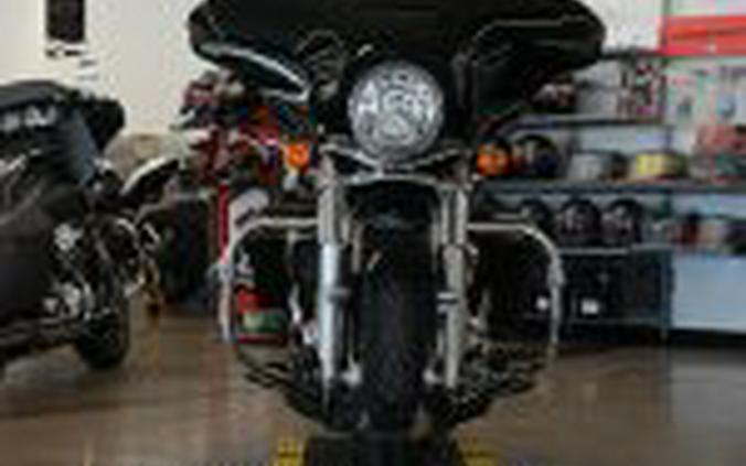 2017 Harley Davidson Street Glide