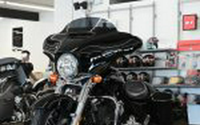 2017 Harley Davidson Street Glide