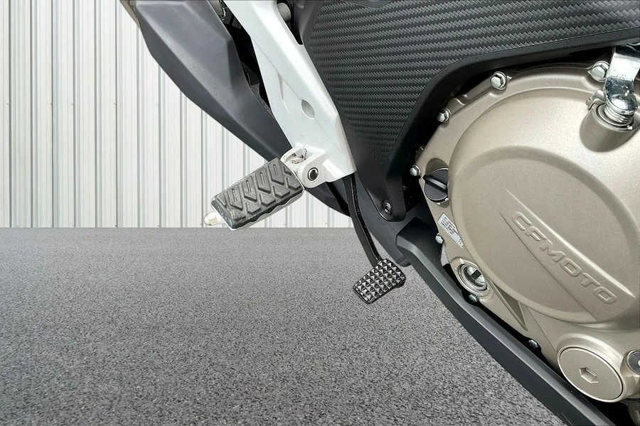 2022 CFMOTO 650 Adventura CF650-3US