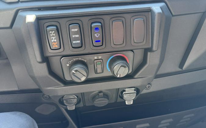 2027 POLARIS RANGER CREW XP 1000 NORTHSTAR TEXAS EDITION