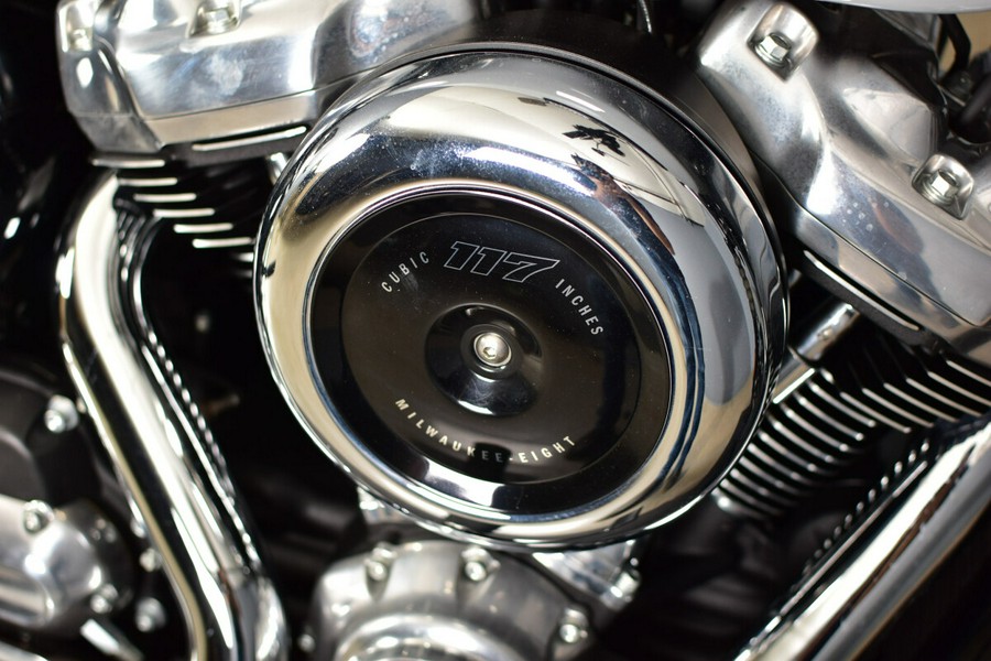 2025 Harley-Davidson Street Bob FXBB
