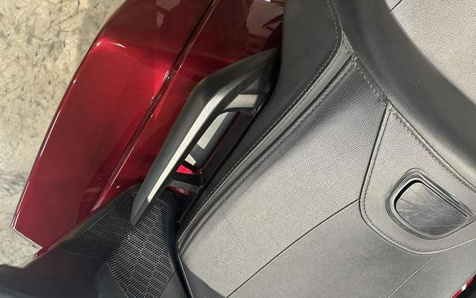 2018 Honda® Gold Wing Tour Airbag Automatic DCT