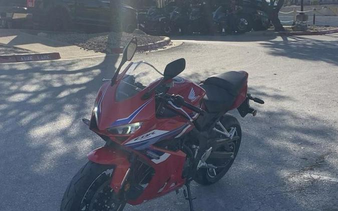 2026 Honda CBR650R E-Clutch