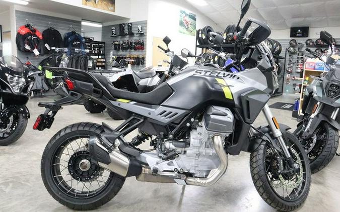 2024 Moto Guzzi Stelvio