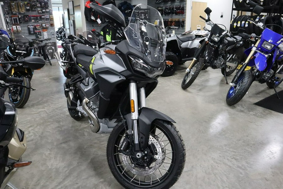 2024 Moto Guzzi Stelvio