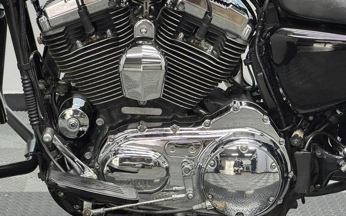 2016 Harley-Davidson® XL1200T - Sportster® SuperLow® 1200T