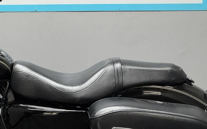 2016 Harley-Davidson® XL1200T - Sportster® SuperLow® 1200T