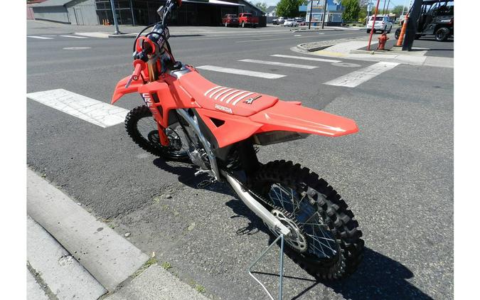 2026 CRF450RT - Honda