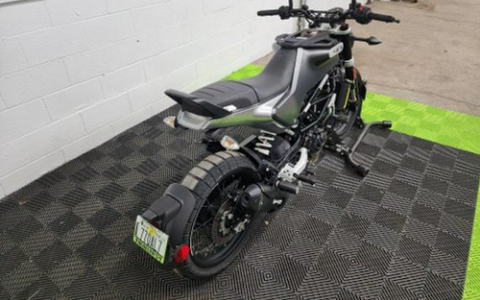 2021 Husqvarna Svartpilen 401