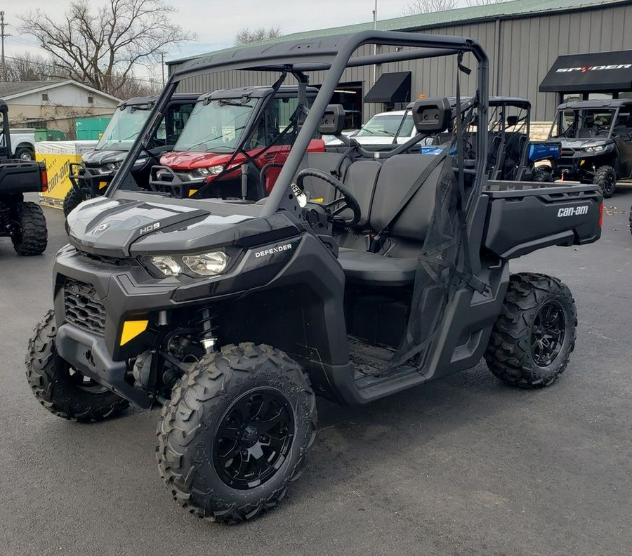 2023 Can-Am® Defender DPS HD9 Timeless Black