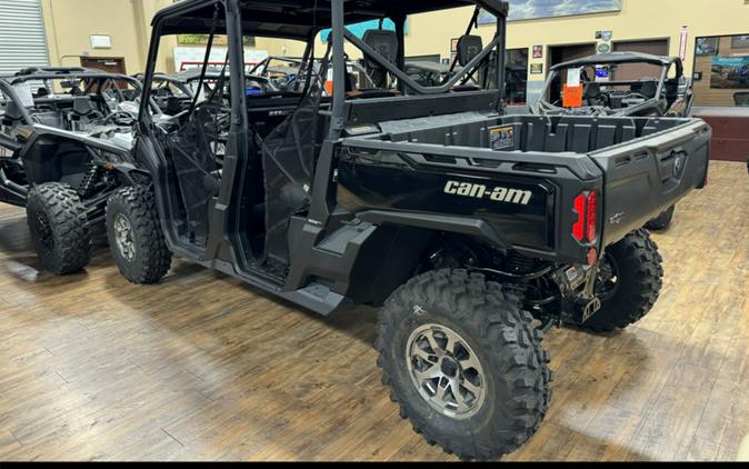 2024 Can-Am™ Defender MAX Lone Star CAB