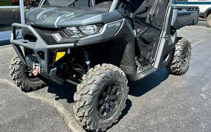 2024 Can-Am Defender XT HD10