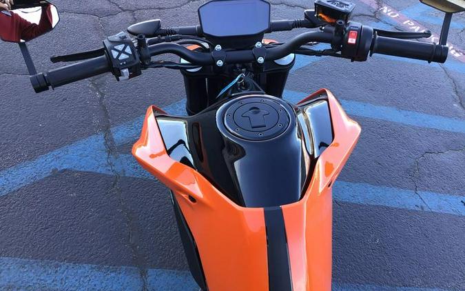 2024 KTM 790 Duke