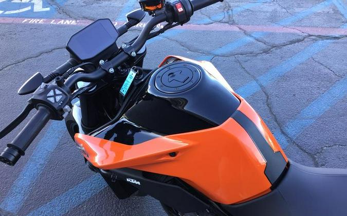 2024 KTM 790 Duke