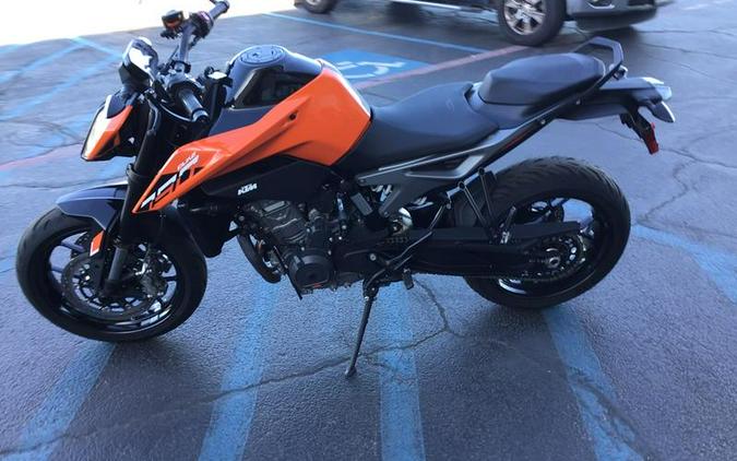 2024 KTM 790 Duke