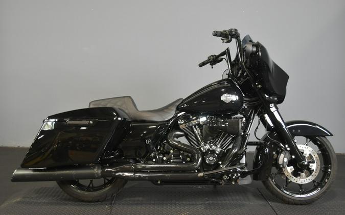 2022 Harley-Davidson Street Glide Special