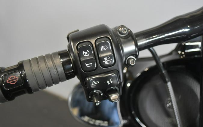 2022 Harley-Davidson Street Glide Special