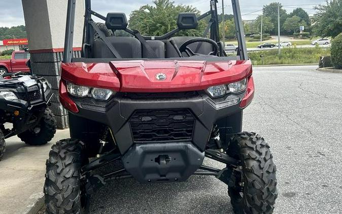 2024 Can-Am® Defender DPS HD10 Fiery Red