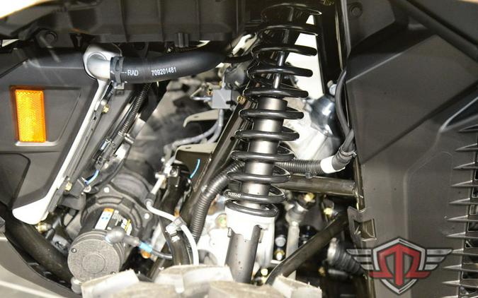 2026 Can-Am Outlander™ Pro Hunting Edition HD7