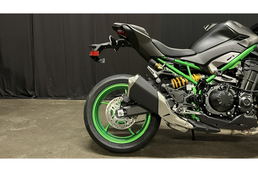 2026 Kawasaki Z900 SE ABS
