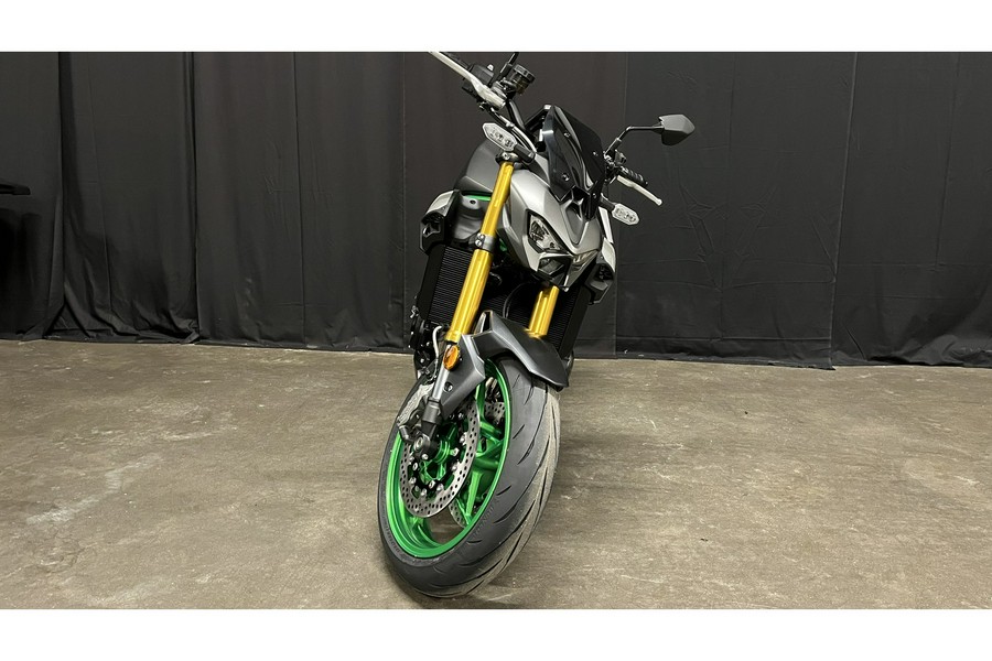 2026 Kawasaki Z900 SE ABS