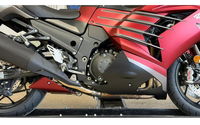2025 Ninja ZX-14R ABS (ZX1400JSFNL) - Kawasaki