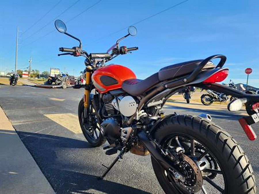 2026 Triumph Scrambler 400 X