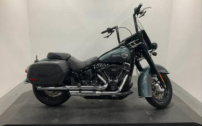 2020 Harley-Davidson Softail Heritage Classic 114