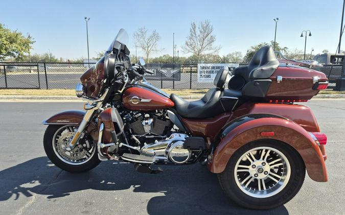 FLHTCUTG 2024 Tri Glide Ultra