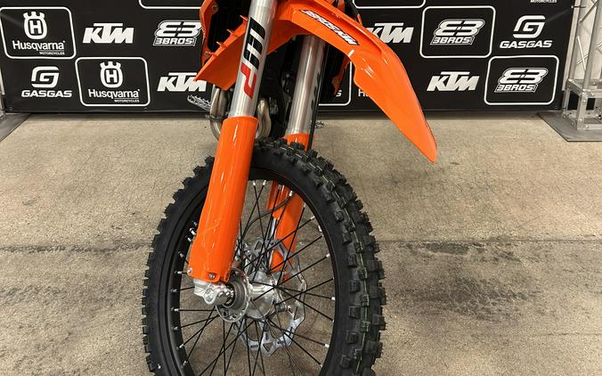 2027 450 XC-F - KTM
