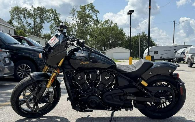 2026 Indian Motorcycle® 101 Scout® Black Crystal with Super Graphite