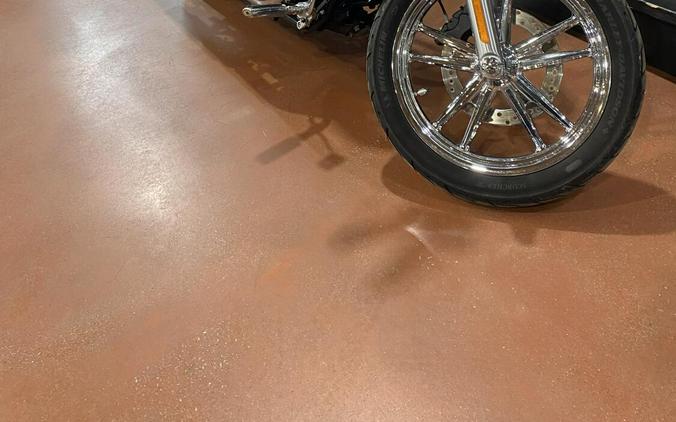 2012 Harley-Davidson Super Glide Custom FXDC