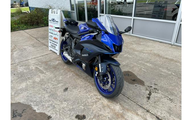 2024 Yamaha YZF R7 Team Yamaha Blue