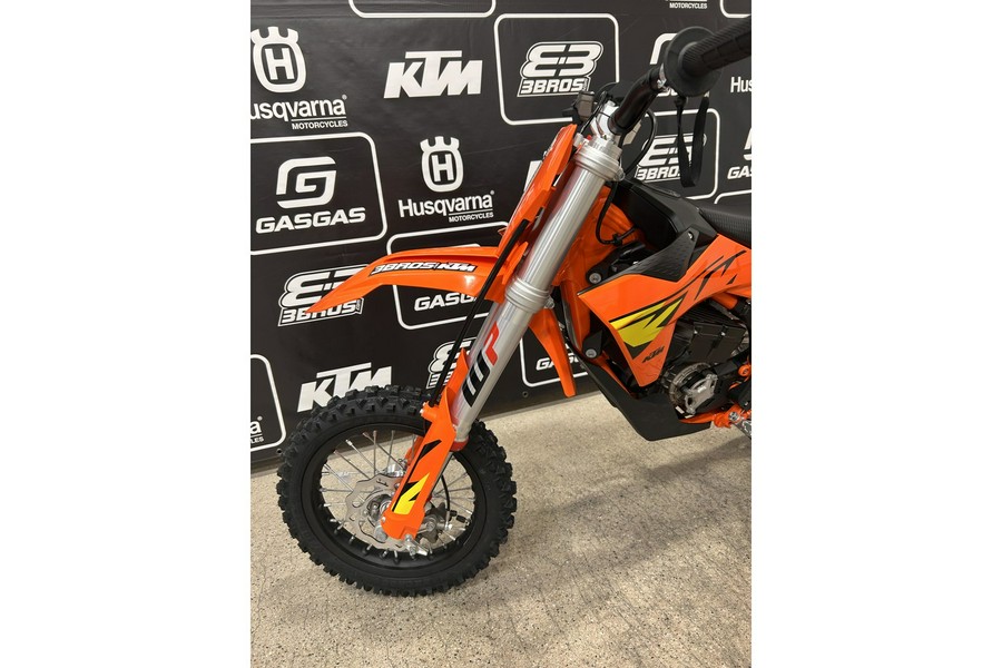 2027 SX-E 5 - KTM