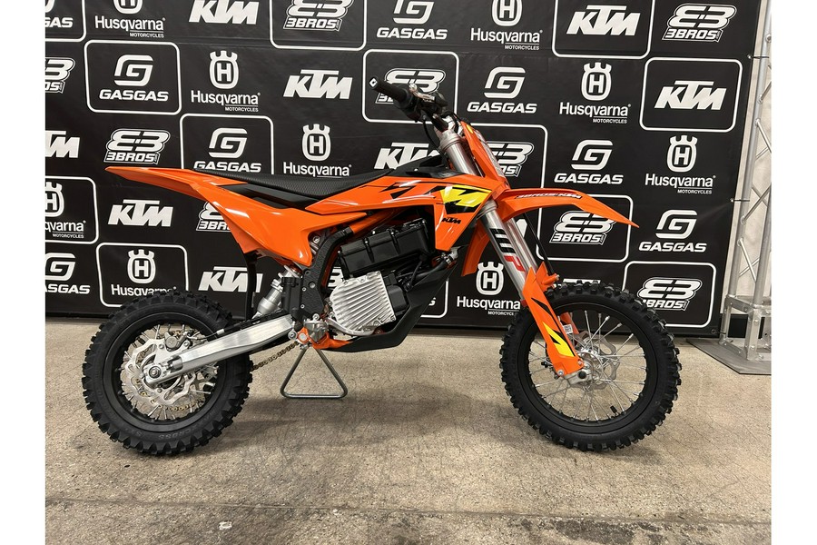 2027 SX-E 5 - KTM