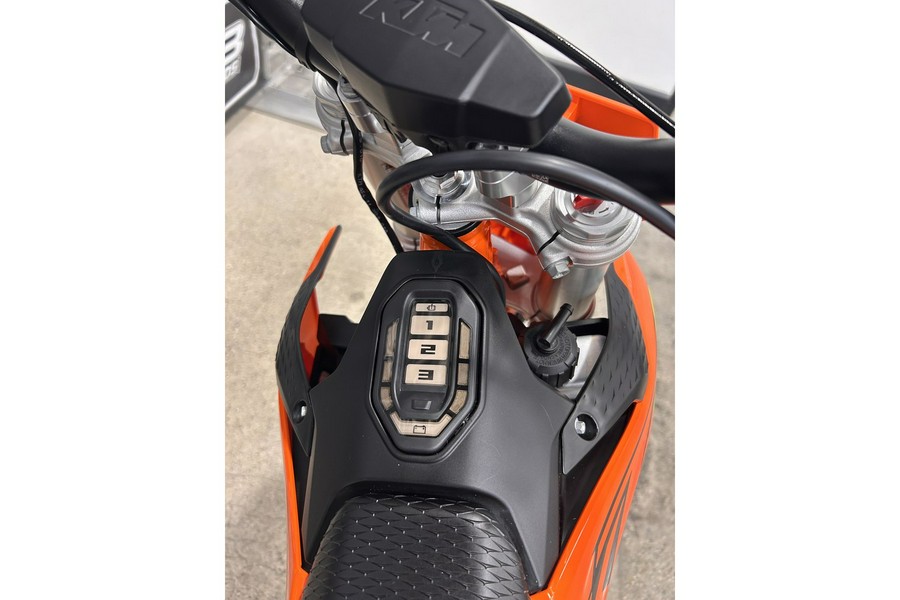 2027 SX-E 5 - KTM