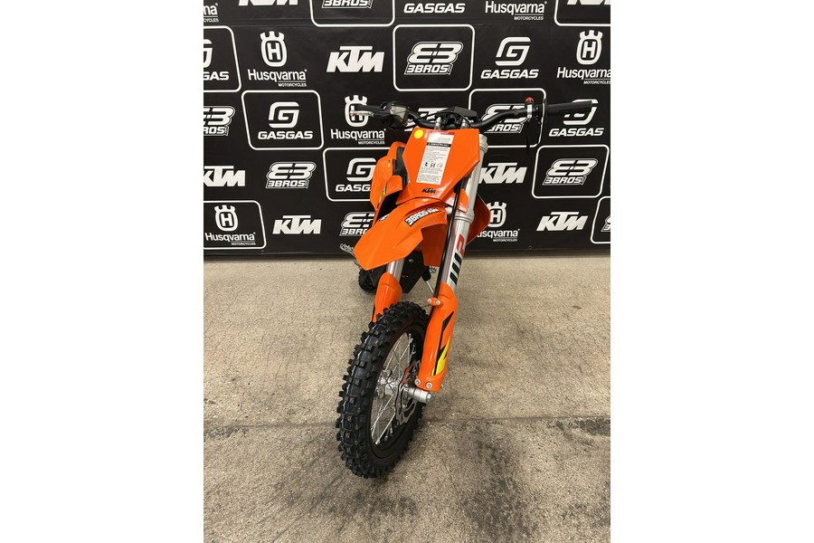 2027 SX-E 5 - KTM