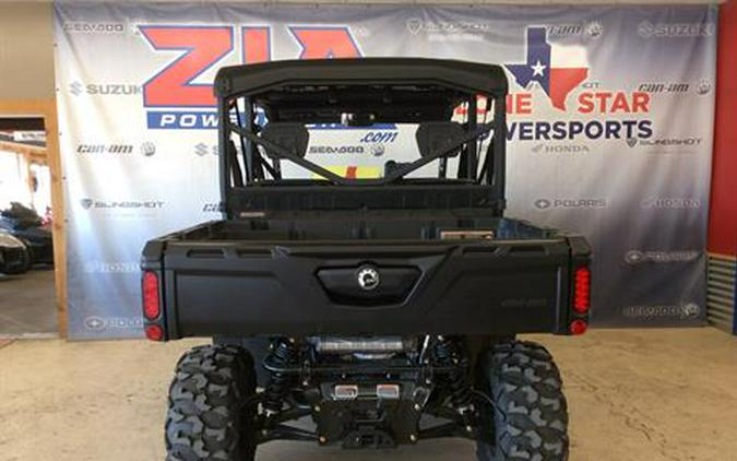 2023 Can-Am Defender MAX DPS HD7