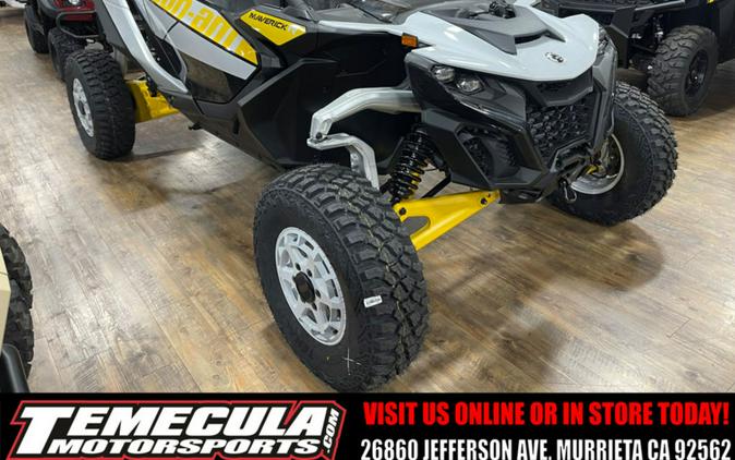 2024 Can-Am™ Maverick R Base