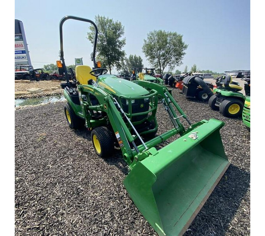 2019 John Deere 1025R