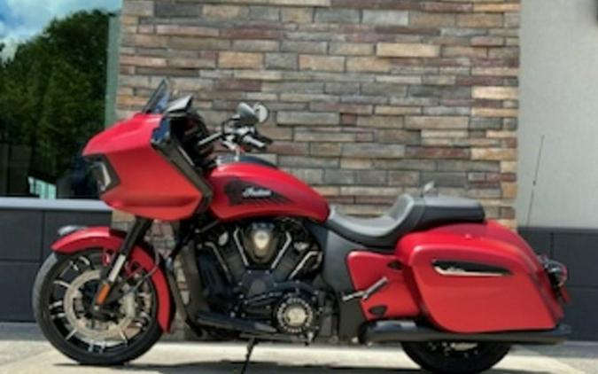 2024 Indian Challenger Dark Horse Sunset Red Smoke