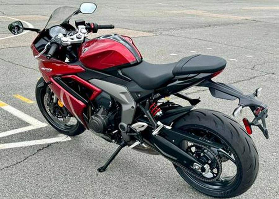 2025 Triumph Daytona 660