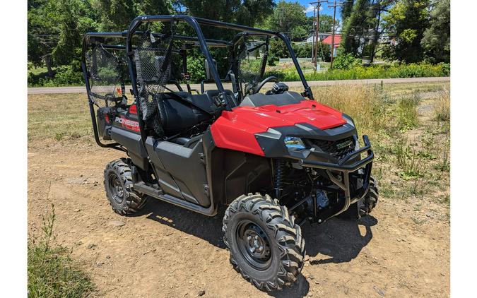 2025 Honda Pioneer 700-4