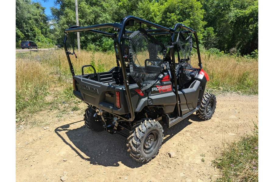 2025 Honda Pioneer 700-4