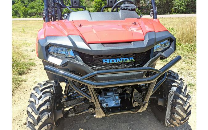 2025 Honda Pioneer 700-4