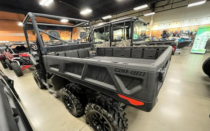 2024 Can-Am™ Defender 6X6 DPS HD10