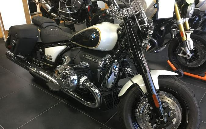 2023 BMW R 18 Classic 719 Mineral White Metallic