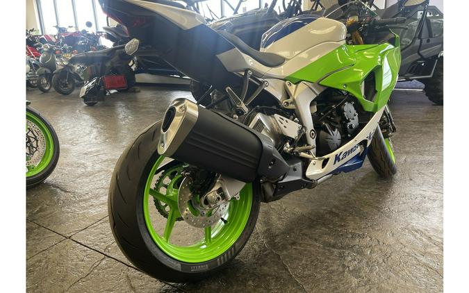 2024 Kawasaki Ninja ZX-6R 40th Anniversary Edition ABS